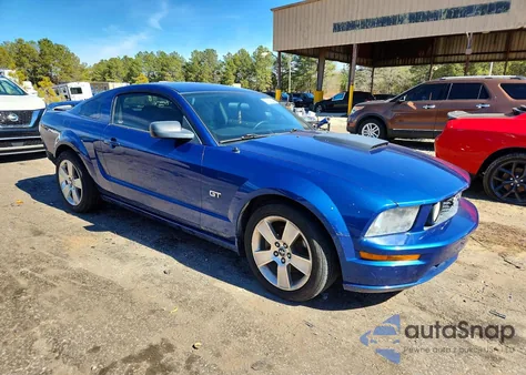 2007 Ford Mustang Gt z USA, uszkodzony, nr VIN 1ZVHT82H075202200